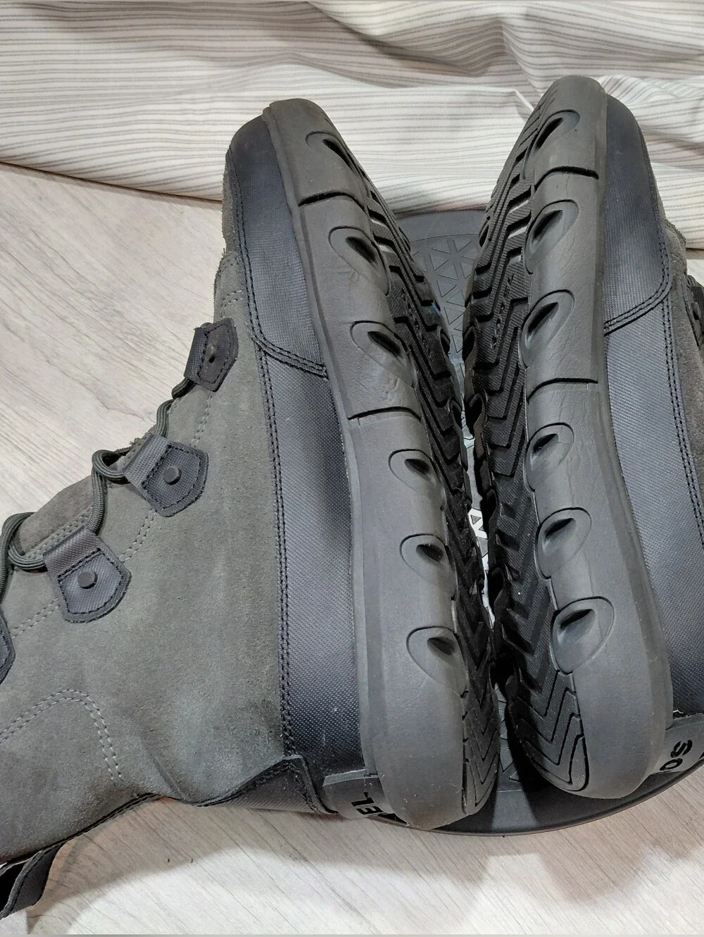 Sorel Mens Explorer Waterproof Gray Suede Leather Lace-Up Ankle Boots SIZE 10